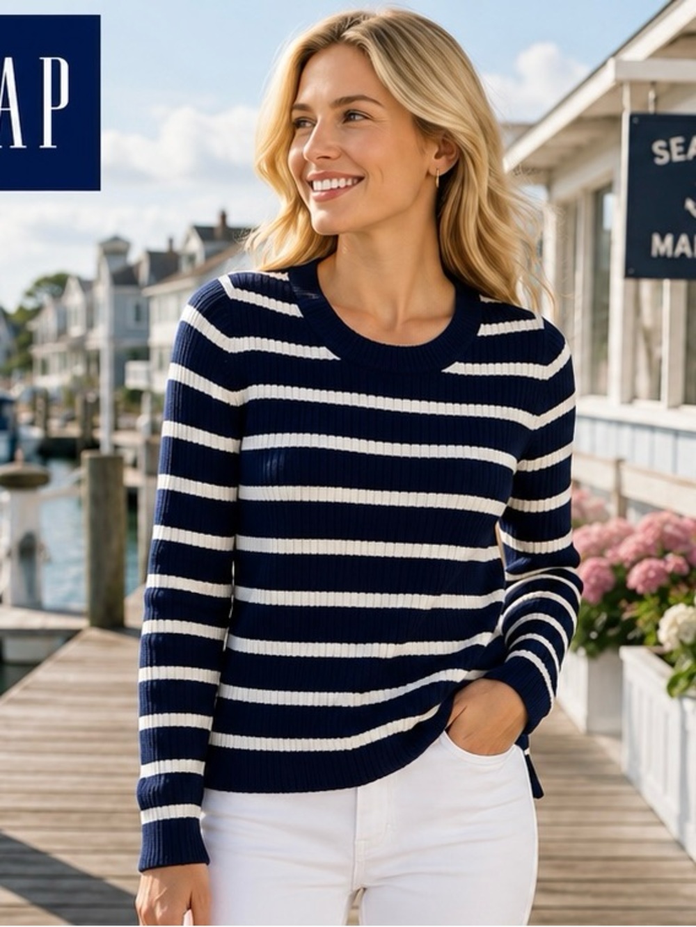Gap Women’s Large Ribbed Knit Sweater Blue White Striped Cotton Crew Neck